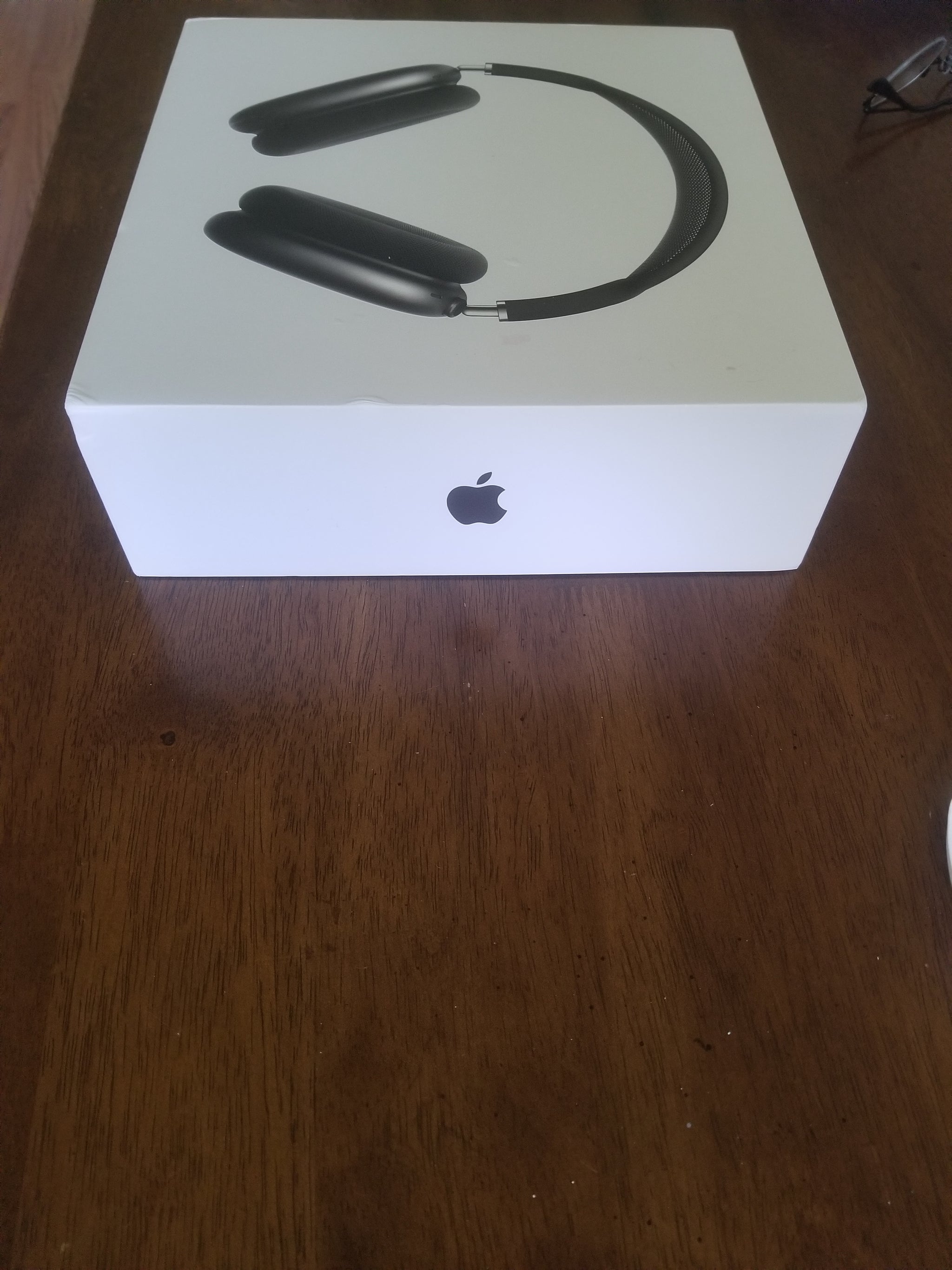 AirPods Max vendor