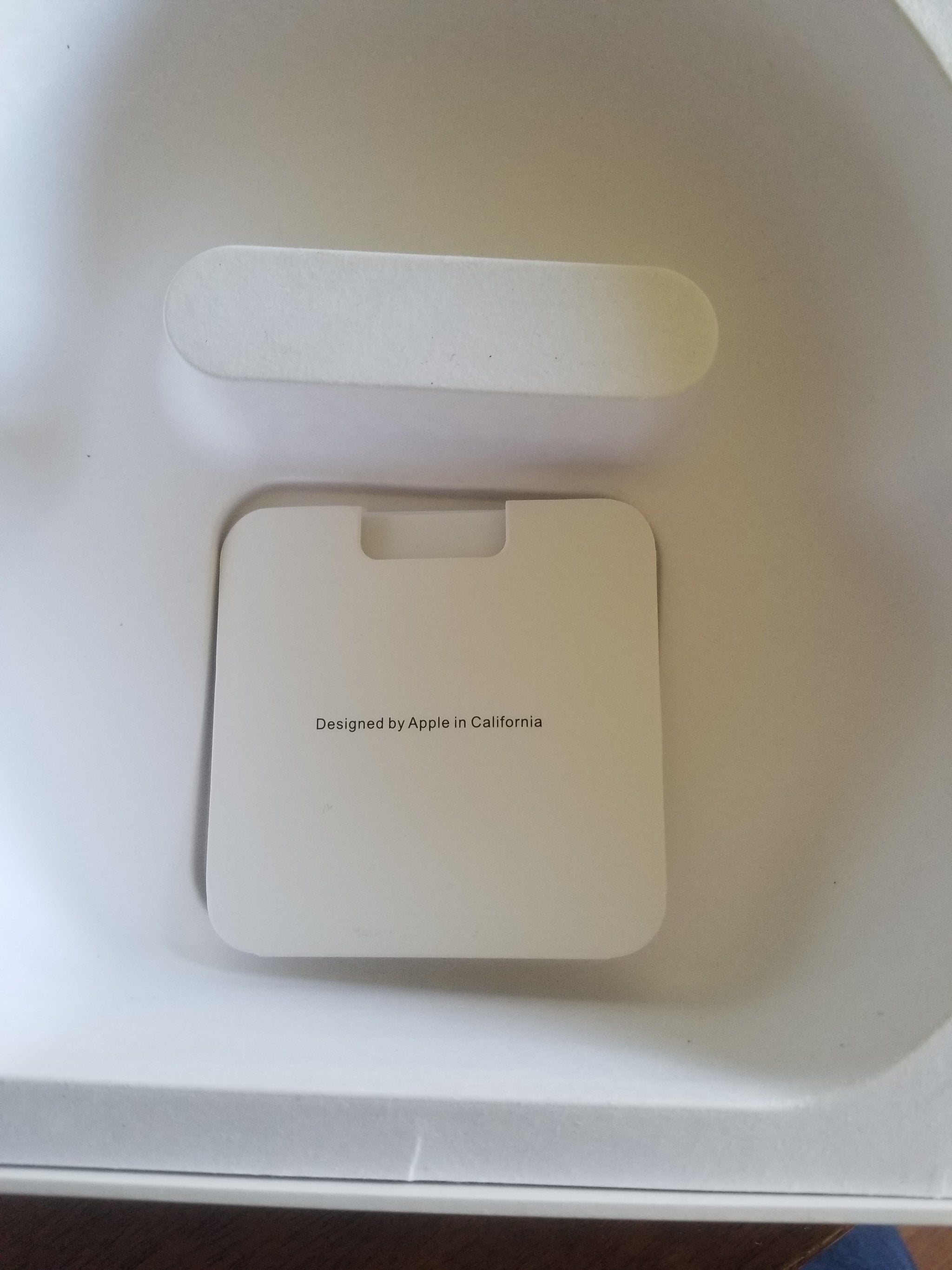 AirPods Max vendor